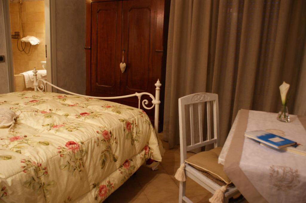 Hotel La Petite Maison Viareggio Pokoj fotografie