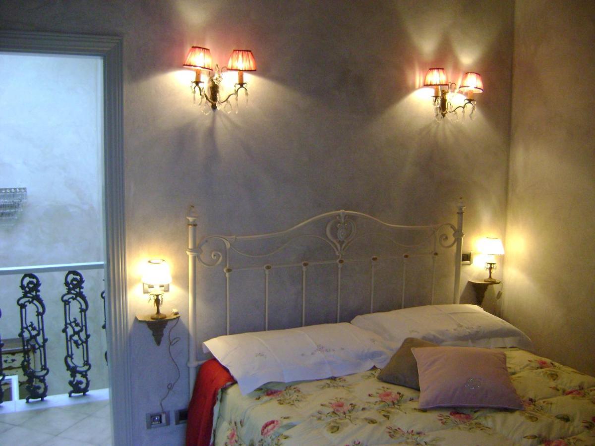 Hotel La Petite Maison Viareggio Pokoj fotografie